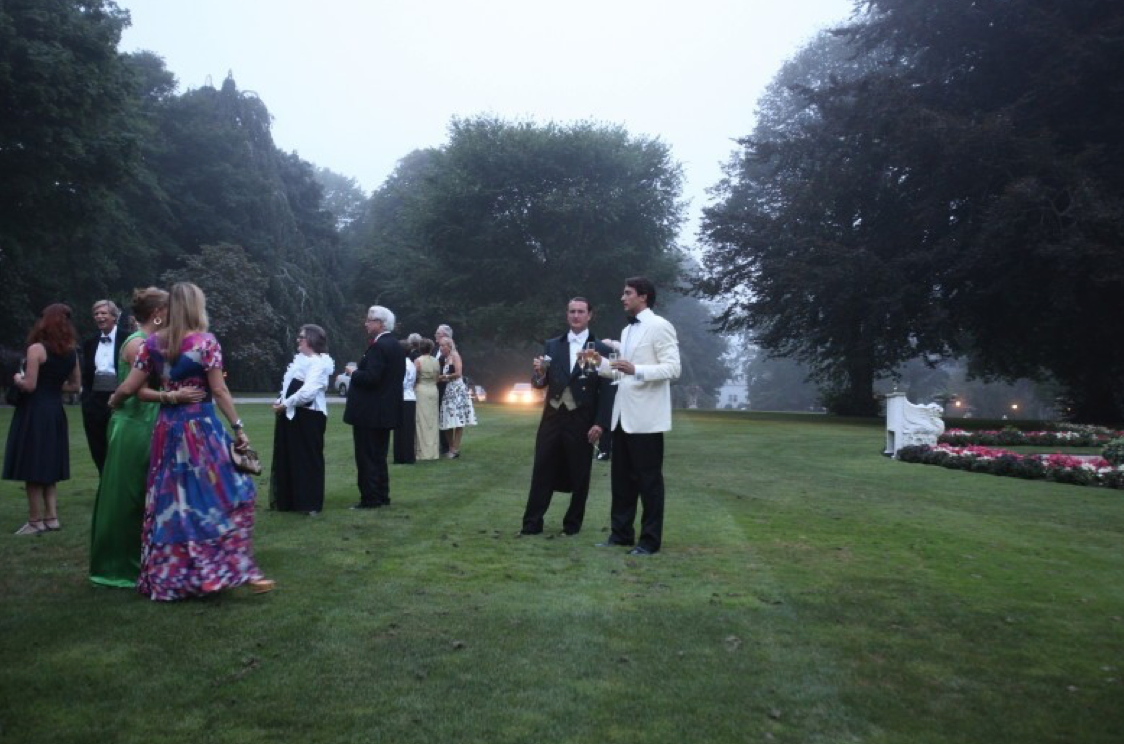 Newport, Rhode Island, as 19th century carriages, led by stately steeds, gallantly gather to herald Coaching Weekend in Newport.  From August 16th  to 19th, The Preservation Society of Newport County hosts members of the Carriage Association of American 