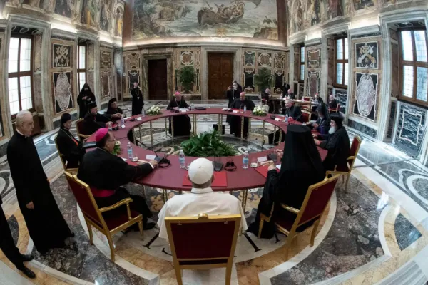 Đức Giáo hoàng Phanxicô: “Hãy ngừng sử dụng Li Băng và Trung Đông cho các lợi ích và lợi nhuận bên ngoài”