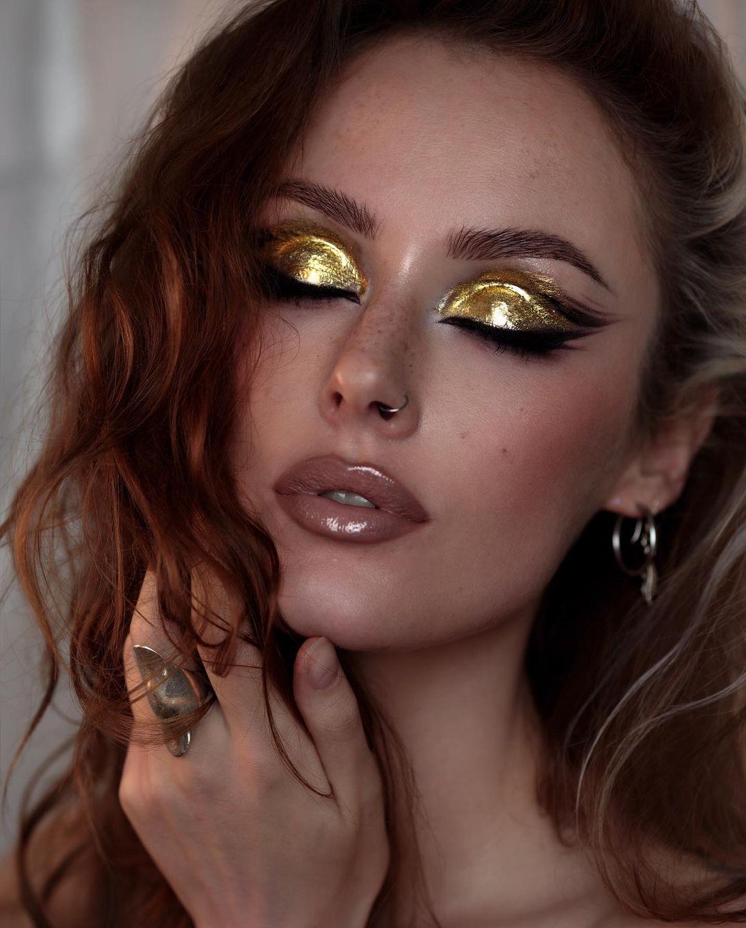 Molten Gold eye Makeup