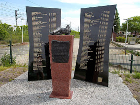 Monument om de slachtoffers van de treinramp te herdenken.