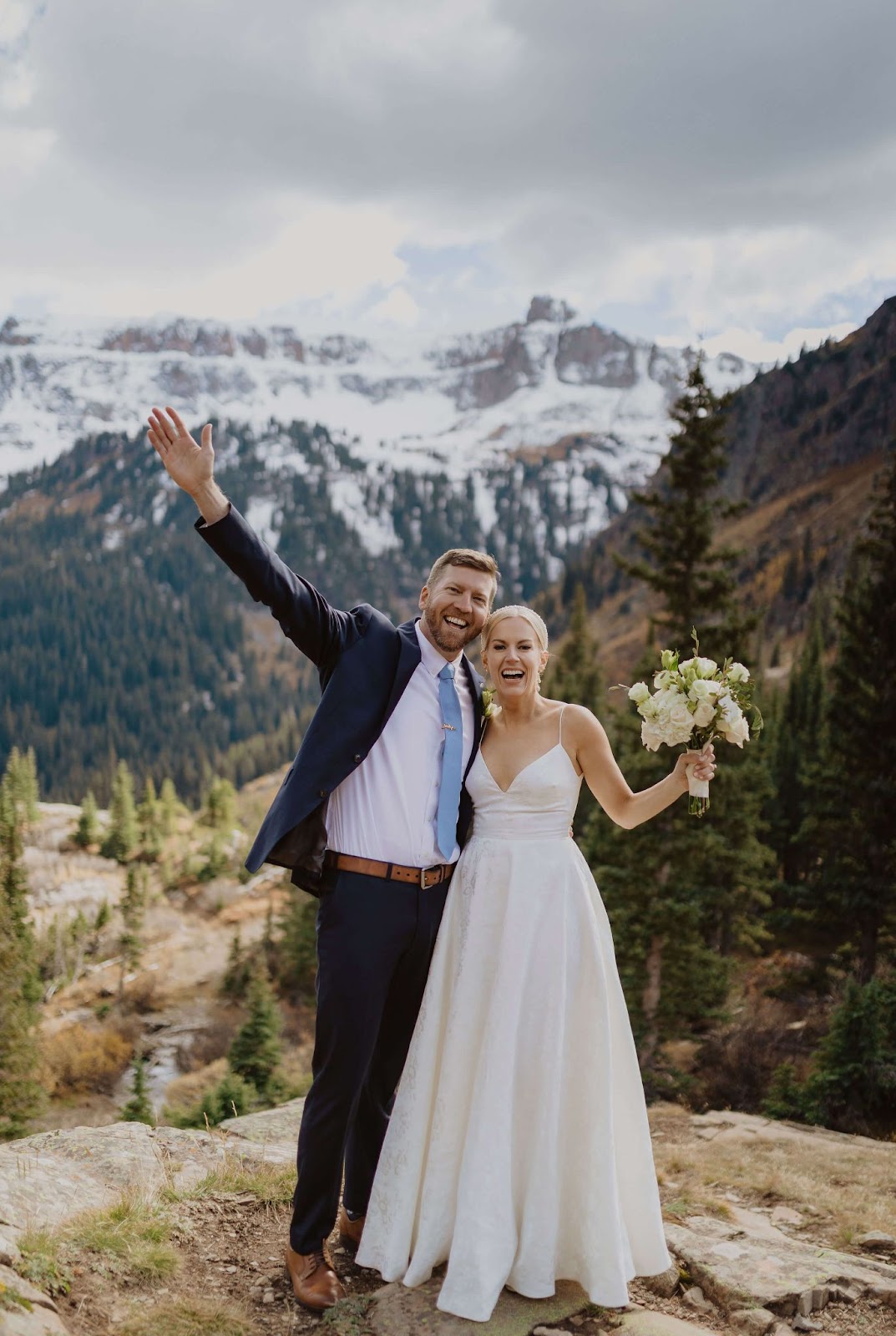 elopement couple smiling at camera in Ouray