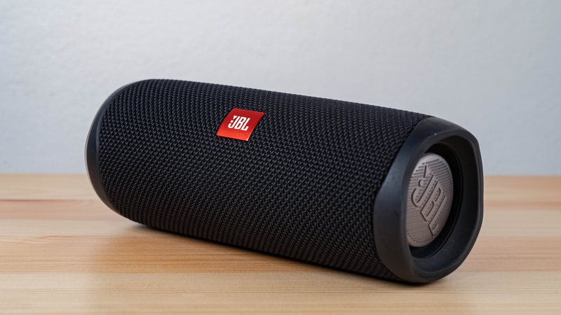 Cylindrical Bluetooth Speaker - JBL