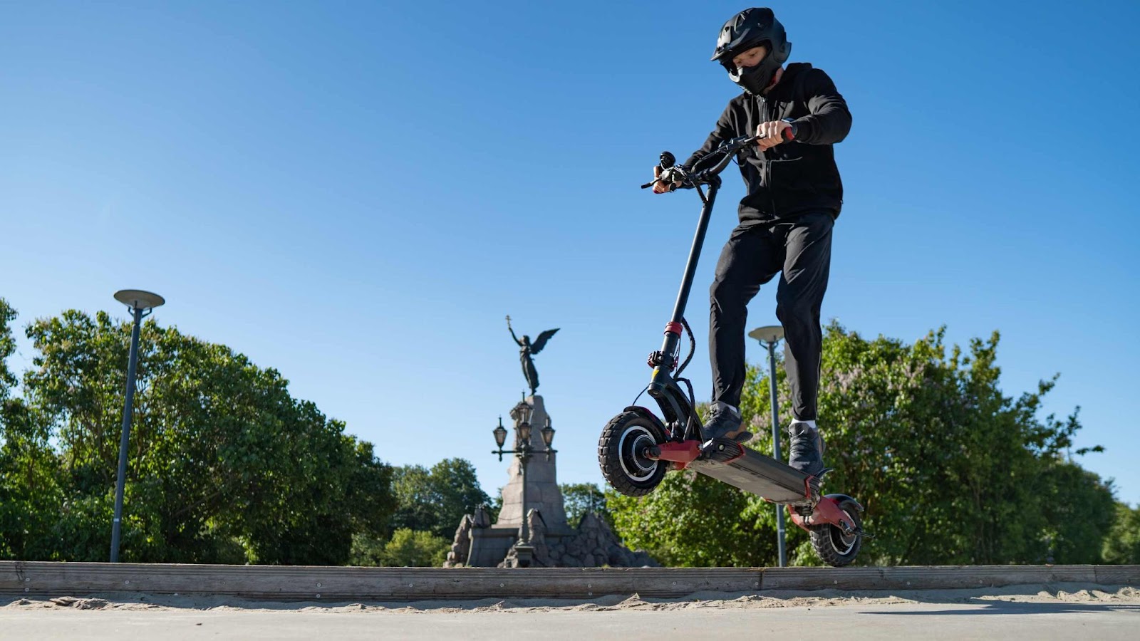 varla fast electric scooter