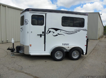 Picture of a Double D bumper-pull horse trailer.