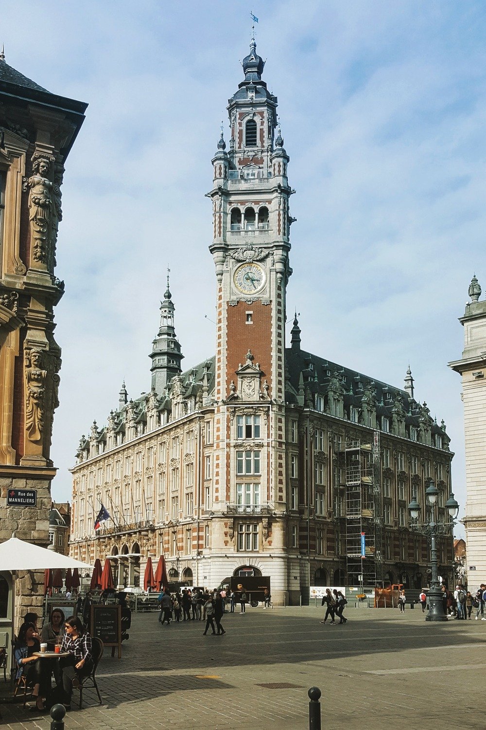 Meilleures villes françaises et destinations de week-end - Profitez d'une escapade culturelle et amusante à Lille !  Avec une belle architecture, l'un des meilleurs musées du pays et une cuisine unique, vous trouverez beaucoup de choses à voir, à faire et à manger lors d'un court week-end.