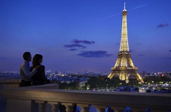best hotels in paris with a view