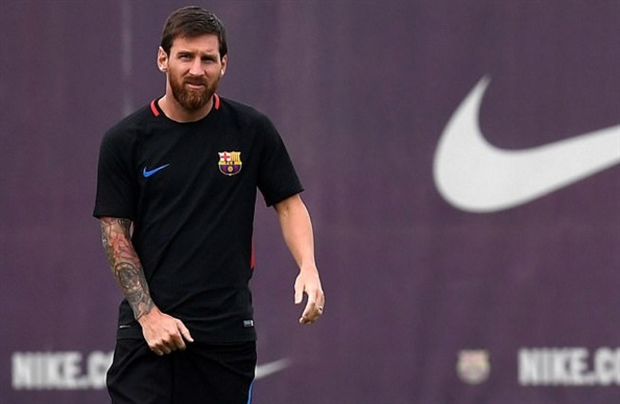 Messi đầy suy tư trước thềm lượt về siêu cúp - Bóng Đá