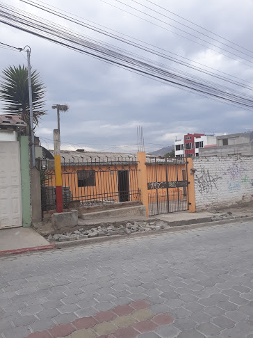 WGVQ+5F9, San José, Quito 170120