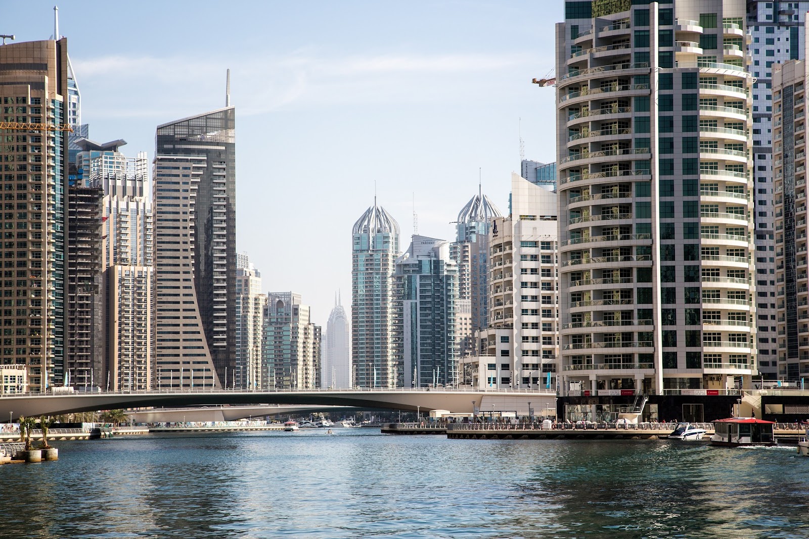 How to Discover the Best Residential Complexes in Dubai for Families: A Comprehensive Guide