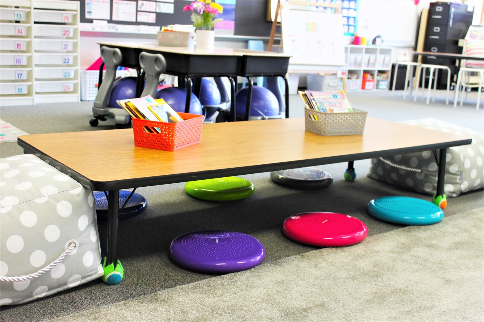 flexible-seating-low-table