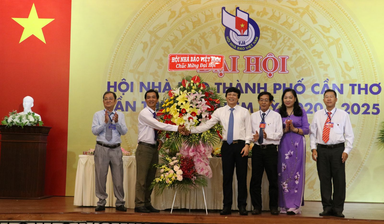 Đại hội Hội Nhà báo TP Cần Thơ lần thứ VII thành công tốt đẹp