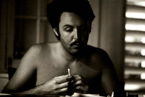 paul-mccartney-1972-joint.jpg