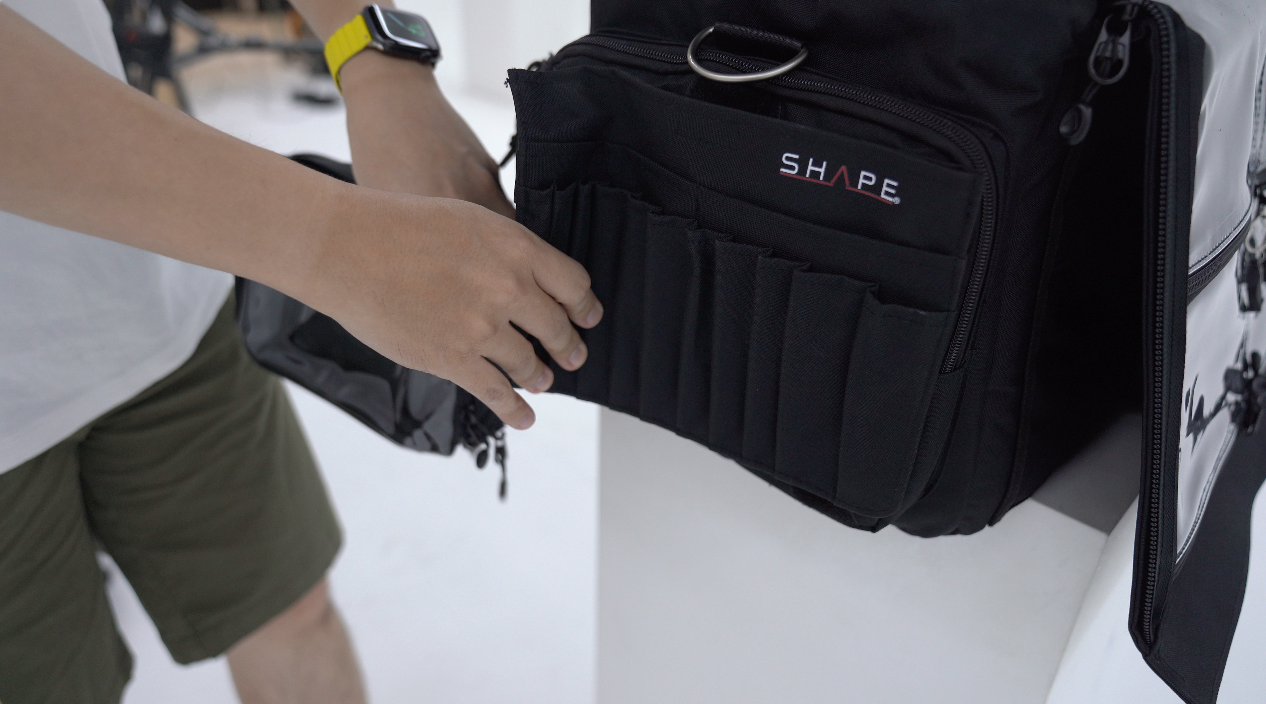 SHAPE Camera Bag pockets