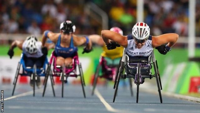 Britain's Hannah Cockroft competes in the women's T34 800m at the 2016 Rio Paralympics