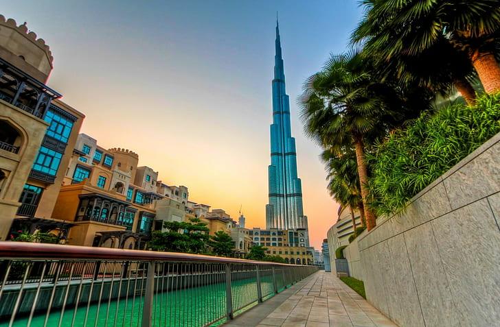 C:\Users\A\Desktop\burj-khalifa.jpg