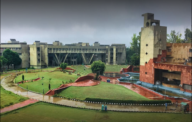 This is one of the most well known colleges in delhi 