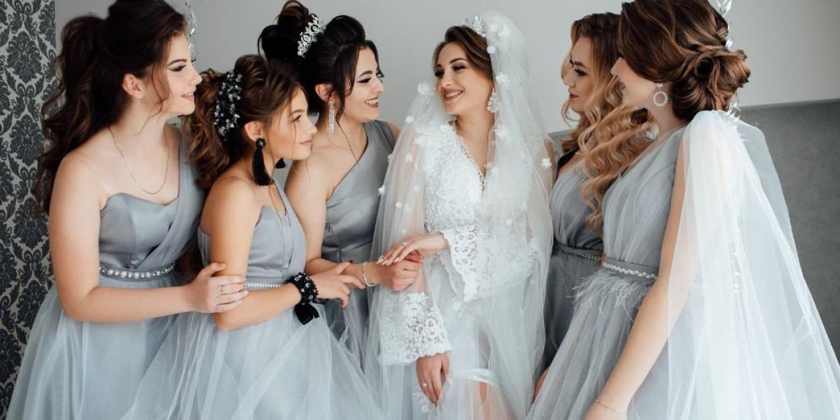 Kisah Pengantin Tak Tahu Malu, Minta Teman Jadi Bridesmaid Ikut Nyumbang  untuk Pernikahannya | Dream.co.id