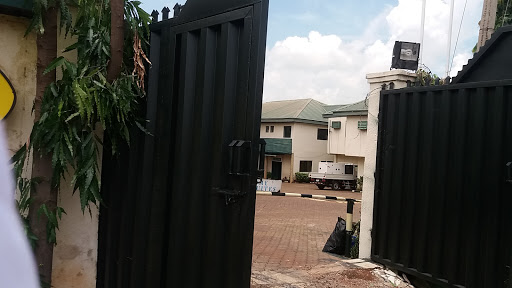 Davis Suites Ltd., 7 Ifite Ukpo St, New Haven, Enugu, Nigeria, Park, state Enugu