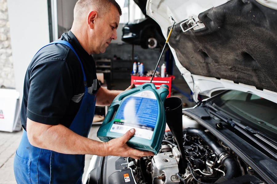 What’s the Best Engine Oil for My Car