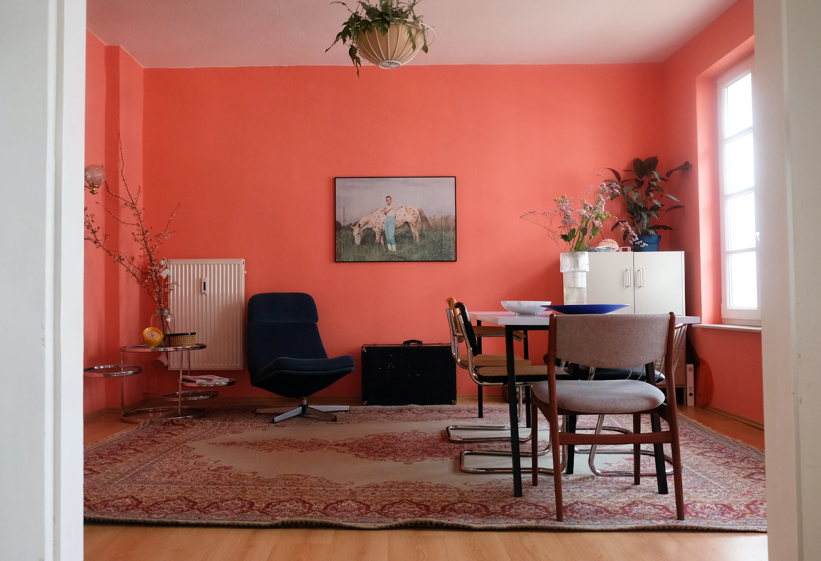 Cores de tinta para sua sala: ideias de tons para sua decoração - Articles about Apartment 7 by User 58533525 image