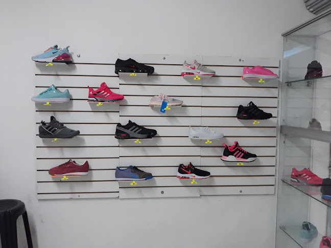 Opiniones de Zapatos María en Quito - Zapatería