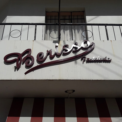 Opiniones de Pasteleria Berrisso en Huancayo - Panadería
