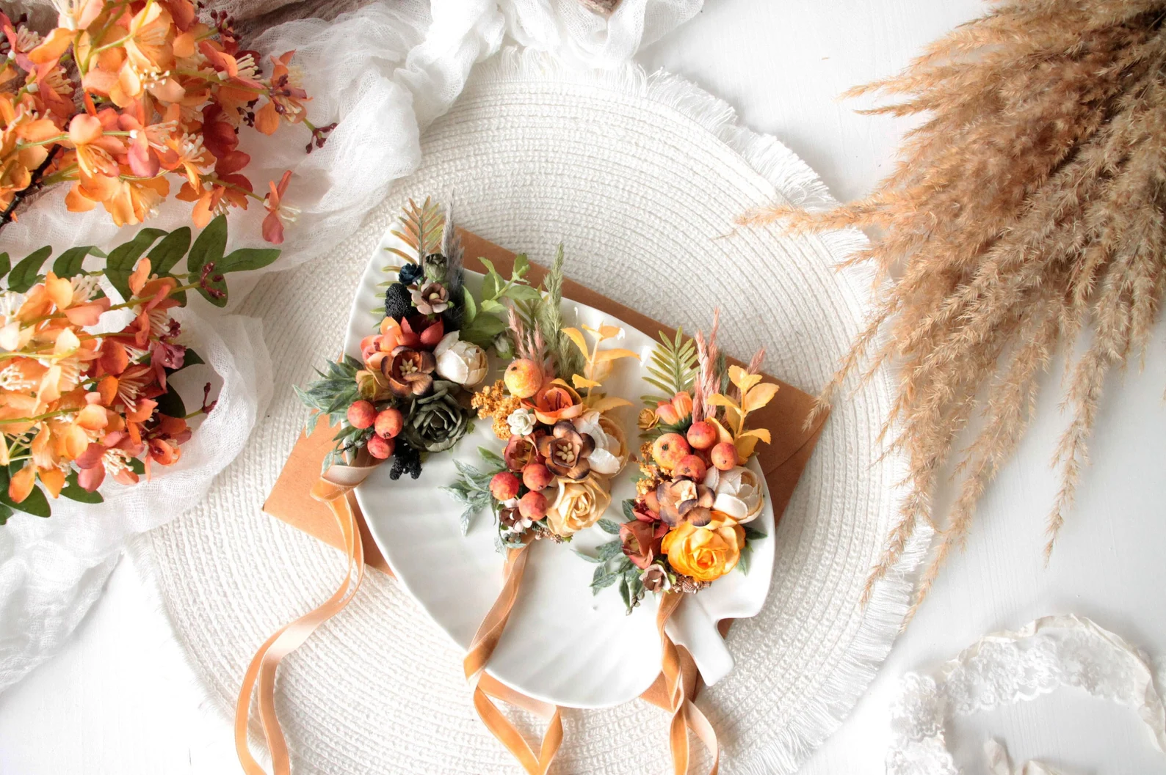 autumnal corsage for autumn wedding