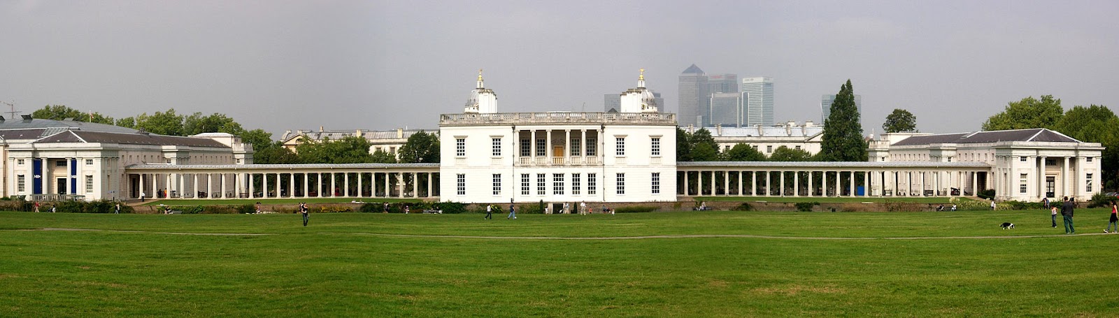 Queen's_house_from_the_South.jpg