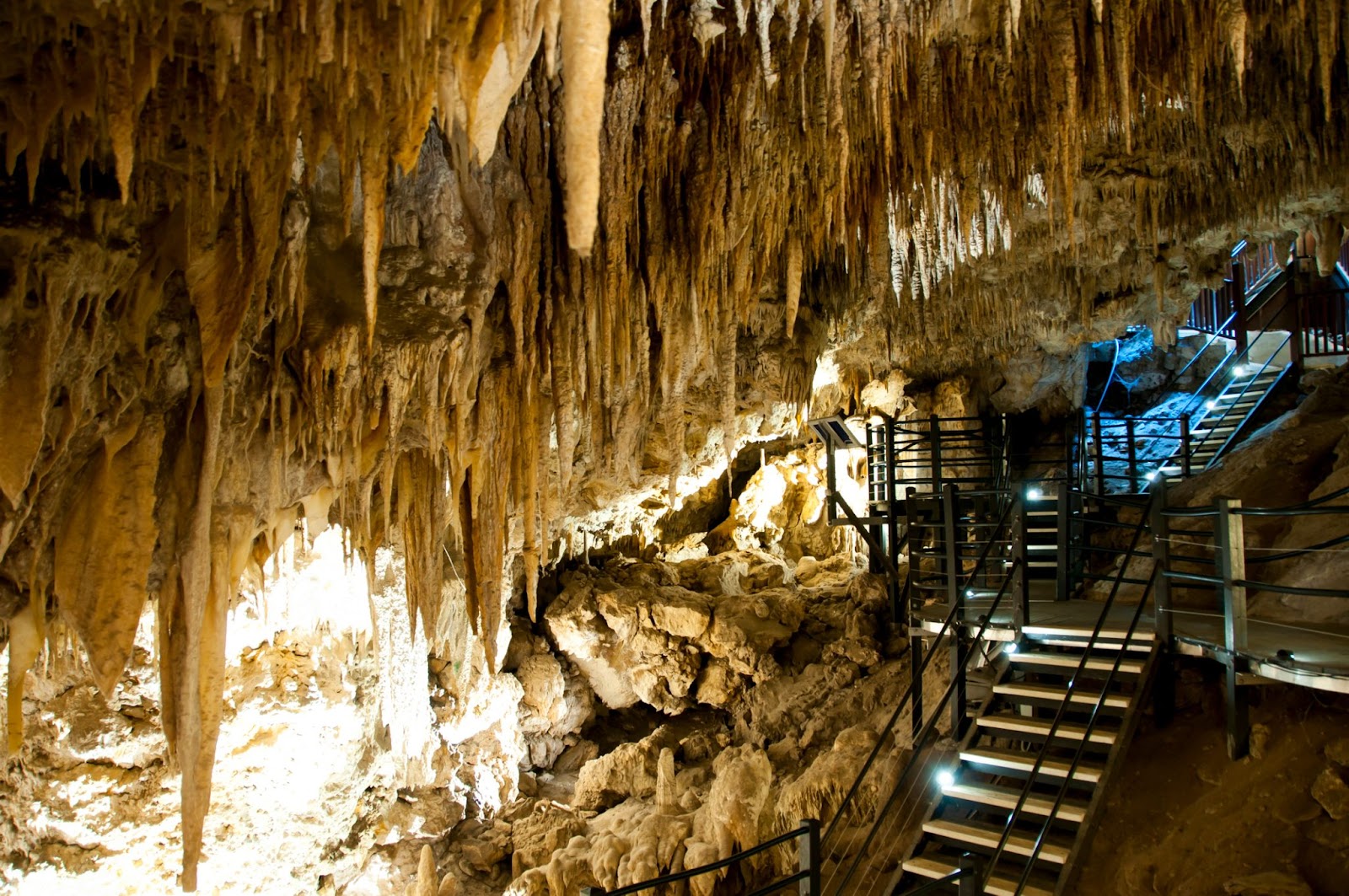 things to do in Yallingup: Explore the Ngilgi Cave