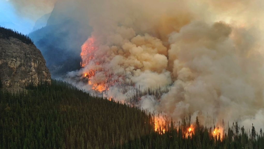 Wildfires rage near the Banff National Park in Alberta, Canada. Photo: The Canadian Press.