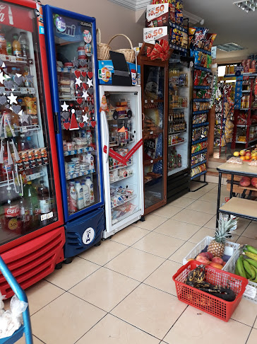 Opiniones de Mini Market El Altiplano en Cuenca - Supermercado