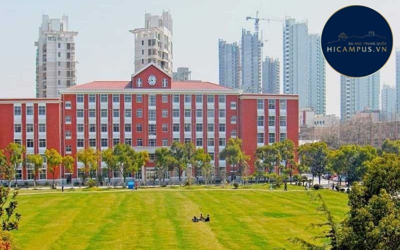 Tổng quan về ngôi trường đại học Thượng Hải