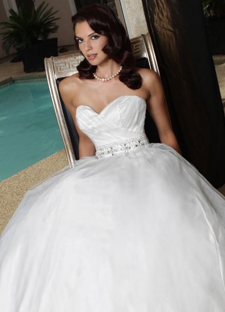 https://davincibridal.com/blog/uploads/products/wedding_gown/50173AL.jpg