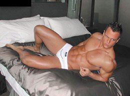 Sexy Muscle Men in Underwear - What Color is Beautiful? Gallery 15