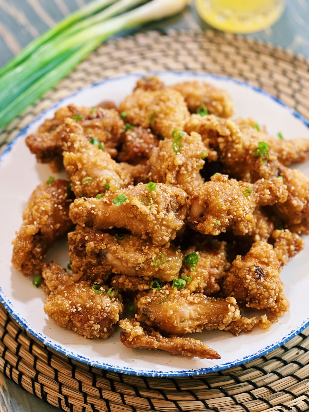 Honey Garlic Chicken Wings (Fried & Air Fried Methods) 
