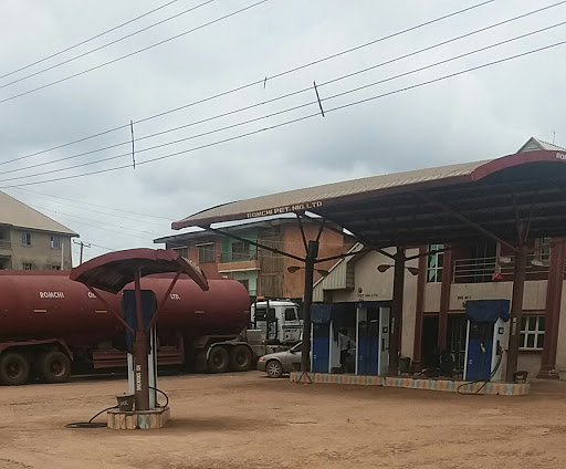 Romchi Pet Nig Ltd, Ebony Paint Rd, Gariki, Enugu, Nigeria, Pet Supply Store, state Cross River