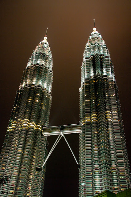 Куала Лумпур. Petronas Towers.