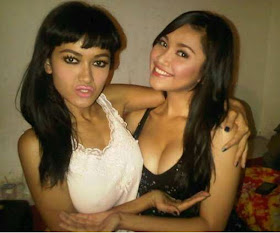 Foto Julia Perez Jupe Remas Payudara Ririn Setyarini