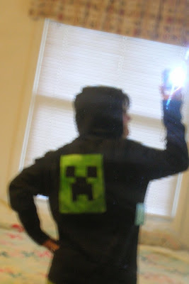 8-bit Hoodie:  Minecraft Creeper DSCN9314