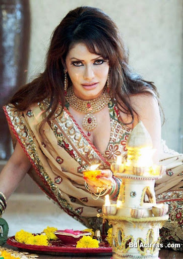Bollywood Actress Poonam Jhawar Photo-01