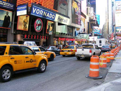 Nueva York y Washington DC - Blogs de USA - Día 1 - La ida y toma de contacto (16)