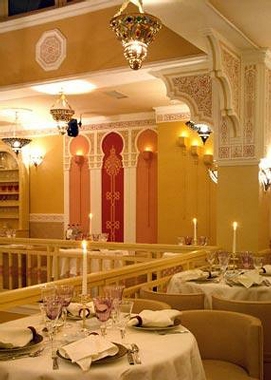 Διακοσμητικά σκαλιστά στο χέρι
