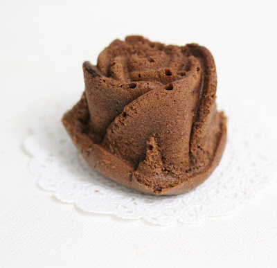 photo of one Chocolate Mochi Roses