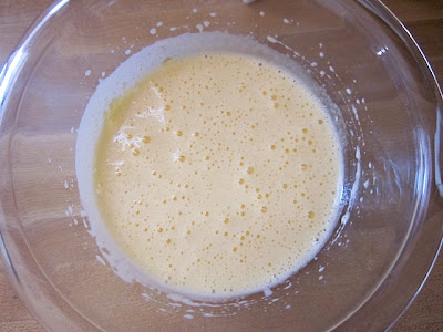 whipped egg sugar