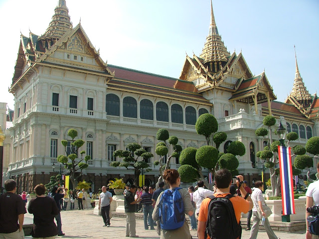 Lo mejor de Tailandia y playas. - Blogs de Tailandia - Bangkok, Palacio Real, Edifio Bayoke y cena crucero (11)