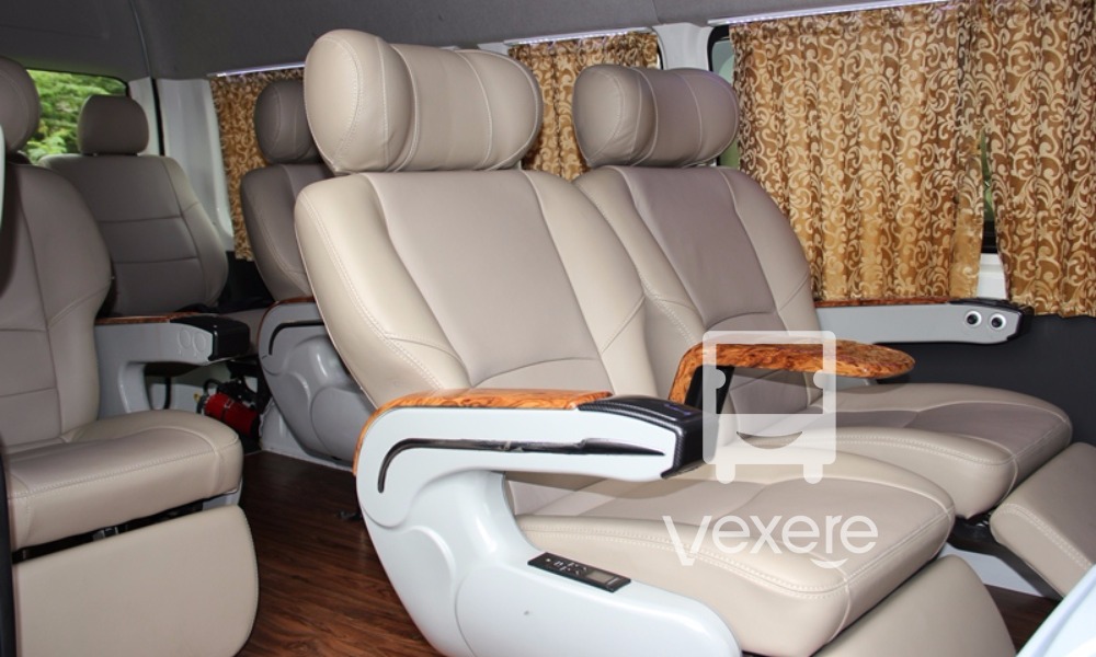 Nội thất xe Minh Dũng Limousine đi Vũng Tàu từ Sài Gòn