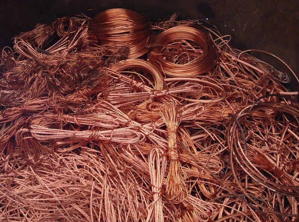 Thu mua dây điện cũ, cáp điện phế liệu Trường Phát đa dạng hình thức, giá cao