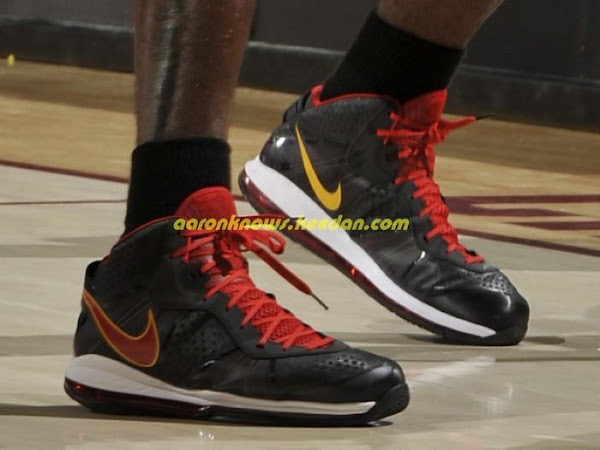 Detailed Look at Yet Another Miami Heat Nike LeBron 8 V2 PE