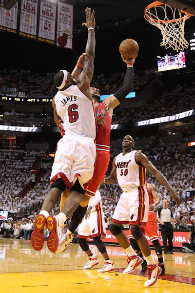 Miami Takes Game 3 James Shines in New LeBron 8 PS Home PE