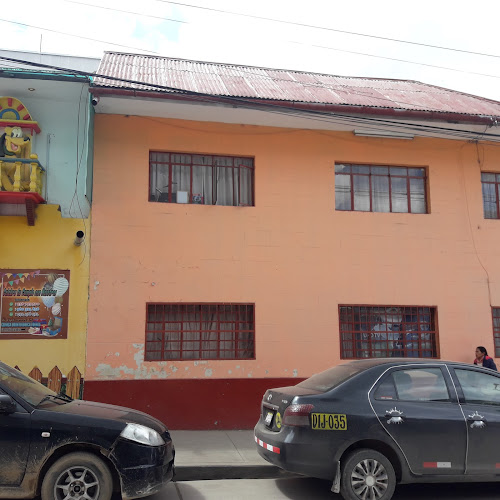 Opiniones de SIS Huancayo en Huancayo - Médico
